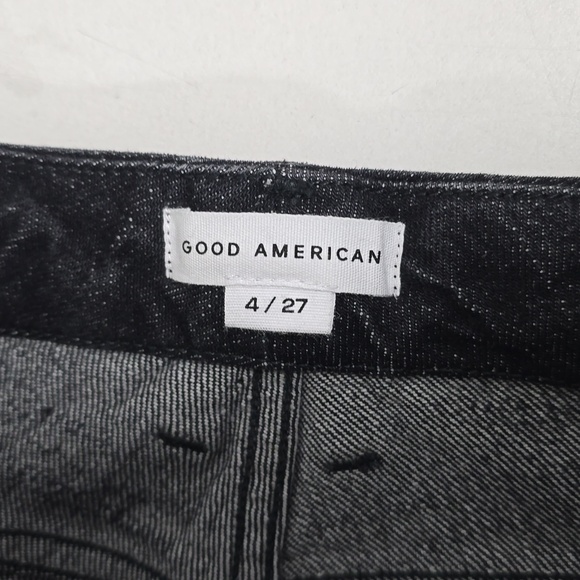 Good American Straight Leg Jeans - Picture 8 of 12